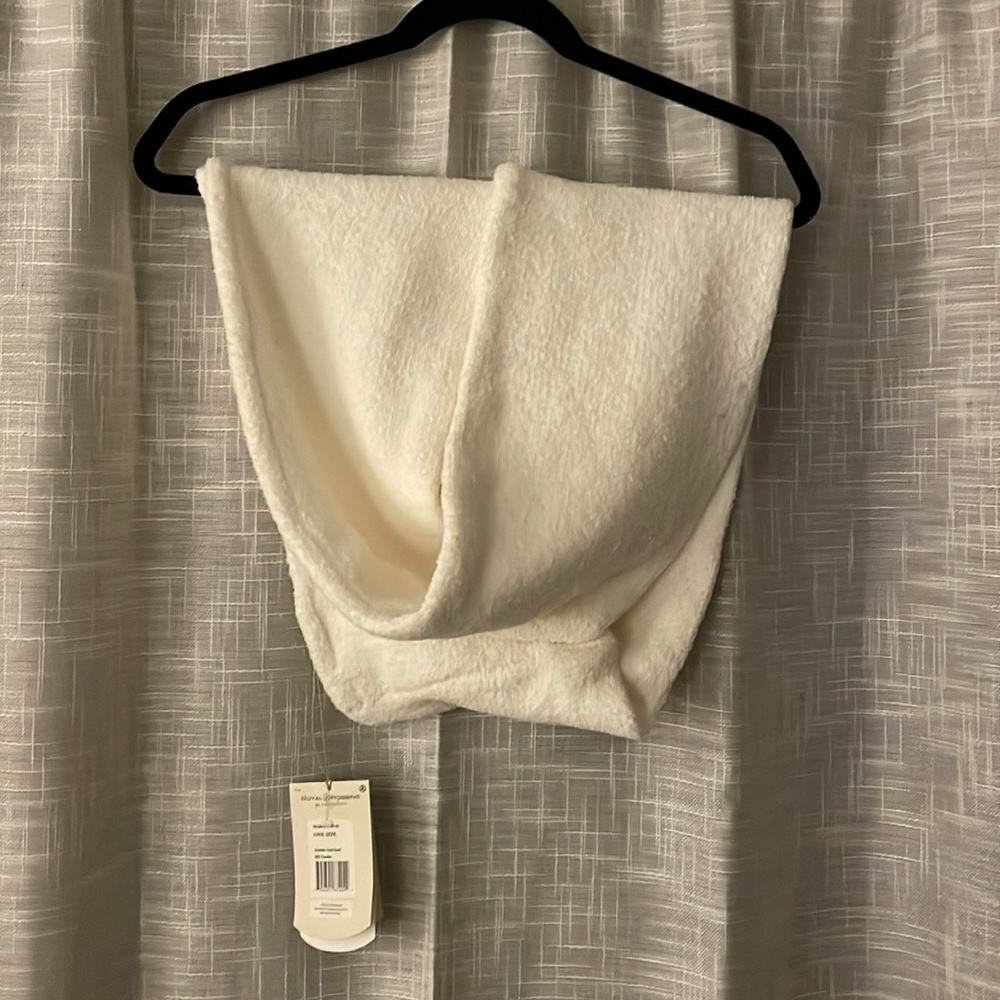 Infinity scarf